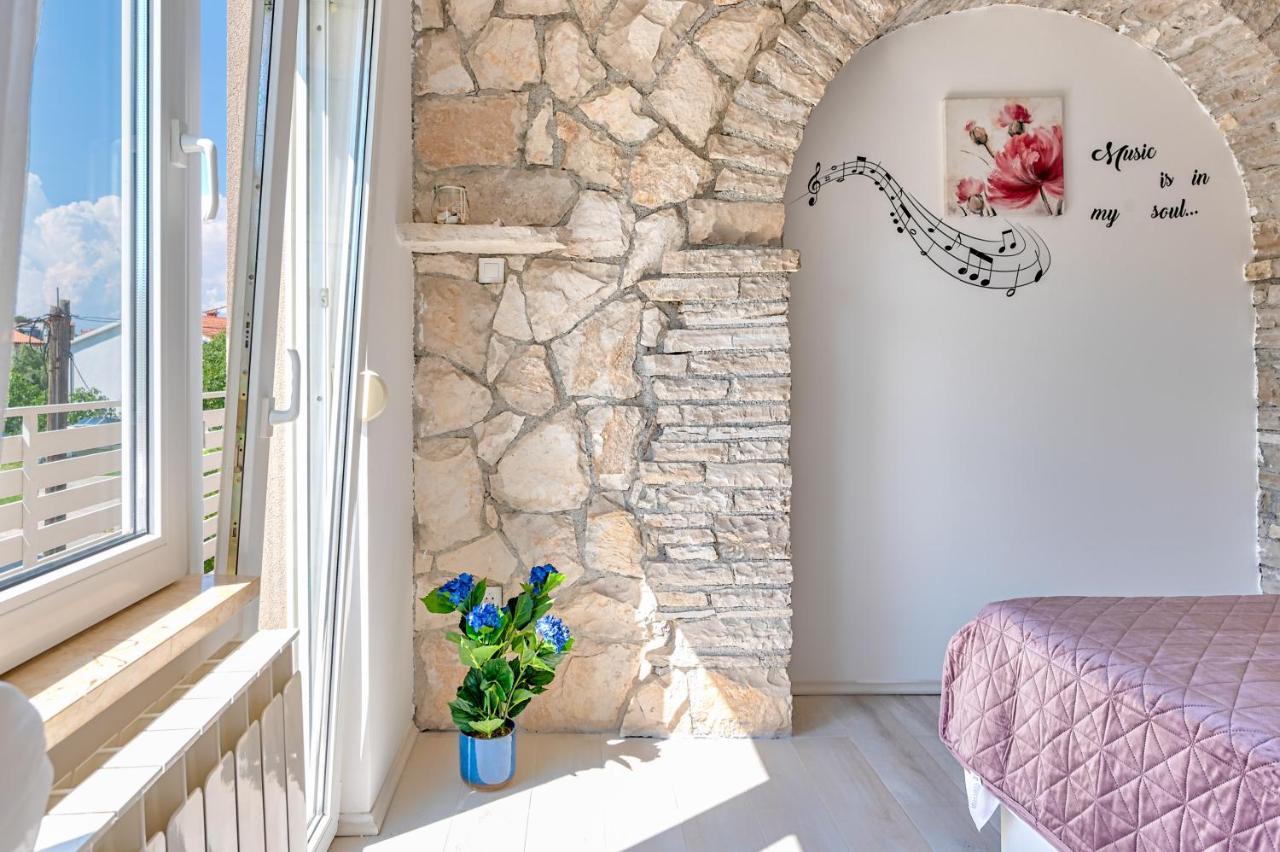 Villa Matija Ližnjan Εξωτερικό φωτογραφία