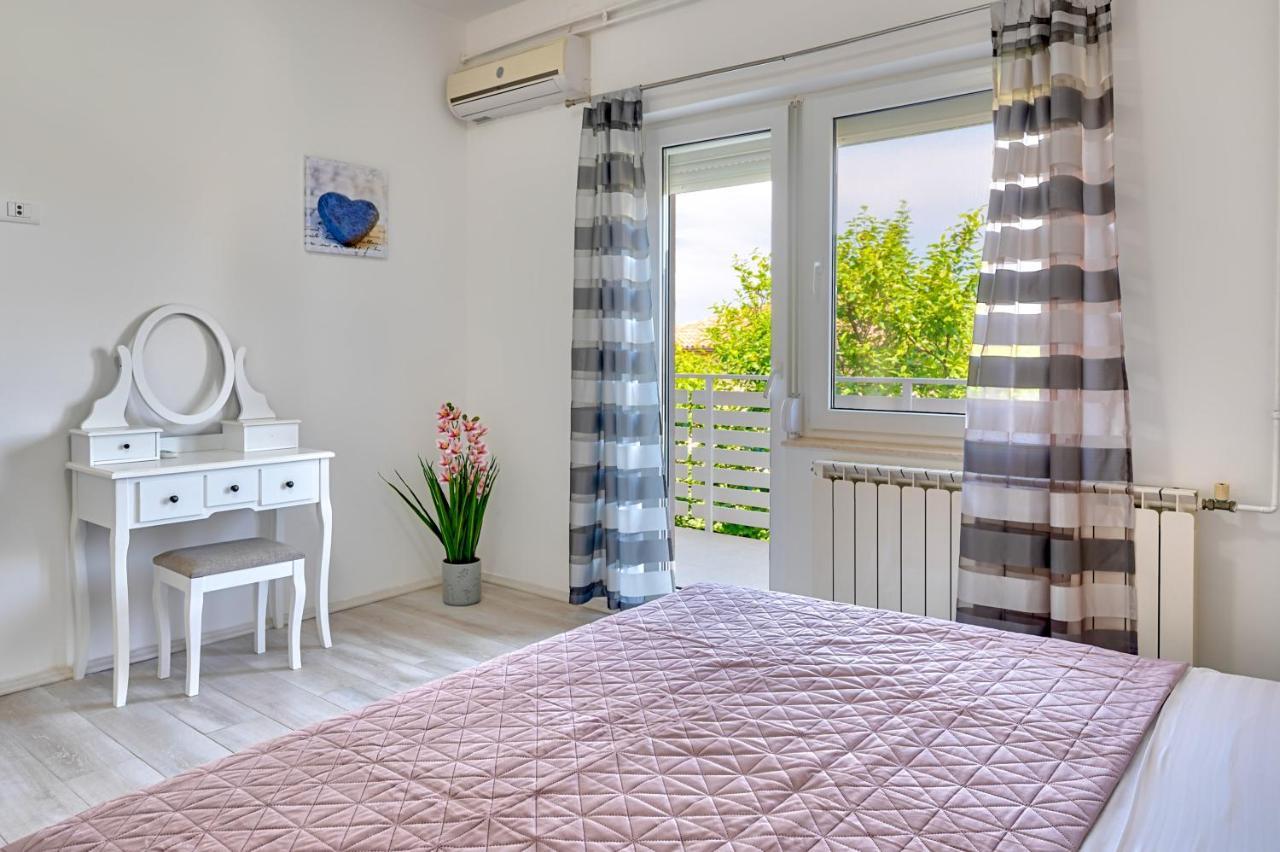 Villa Matija Ližnjan Εξωτερικό φωτογραφία